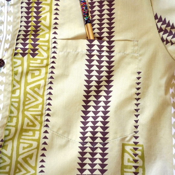 T&L Muumuu Factory Hawaiin Shirt XL Aloha Cotton Made in Hawaii Tribal Print VTG - Picture 2 of 7